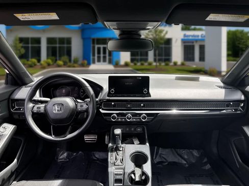Used 2025 Honda Civic Sport image 30