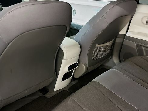 Used 2024 Hyundai Ioniq 5 SE image 28