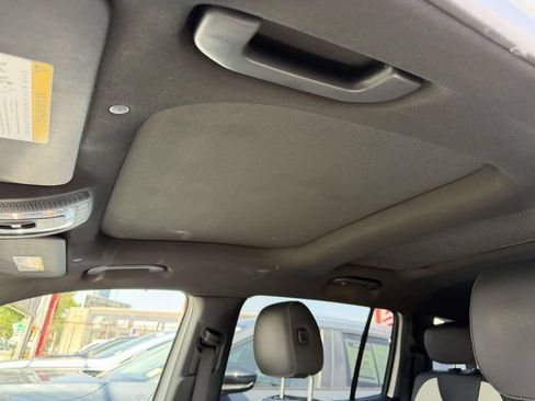 Used 2023 Mercedes-Benz GLB 250 4MATIC image 21