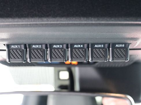 Used 2024 Ford Bronco Big Bend image 20