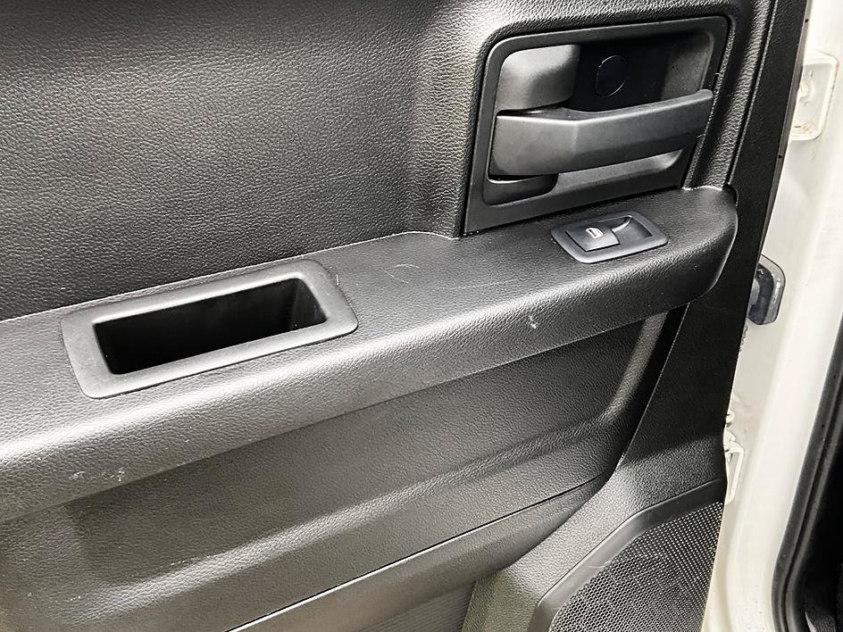 Used 2019 RAM 1500 Tradesman w/ Chrome Plus Package RWD image 34