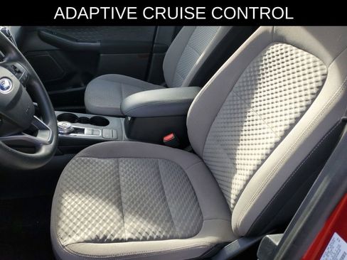 Used 2020 Ford Escape SE image 13