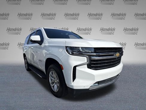 Used 2022 Chevrolet Tahoe LT w/ Luxury Package RWD image 2