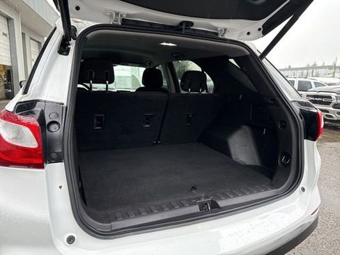 Used 2019 Chevrolet Equinox LT image 15