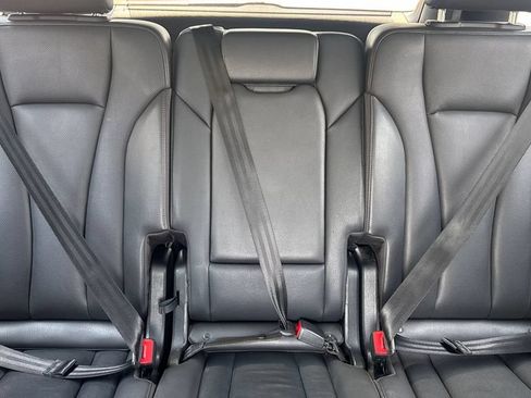 Used 2019 Audi Q7 3.0T Prestige w/ Prestige Package AWD/4WD image 23