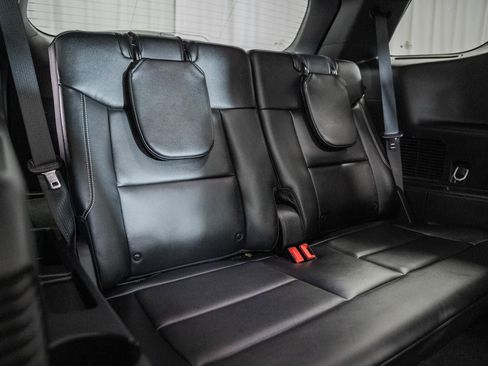 Certified 2024 Ford Explorer ST w/ Equipment Group 401A image 39