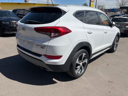 Used 2017 Hyundai Tucson Sport image 7