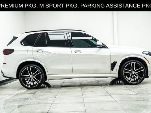 Used 2024 BMW X5 sDrive40i w/ M Sport Package RWD image 6