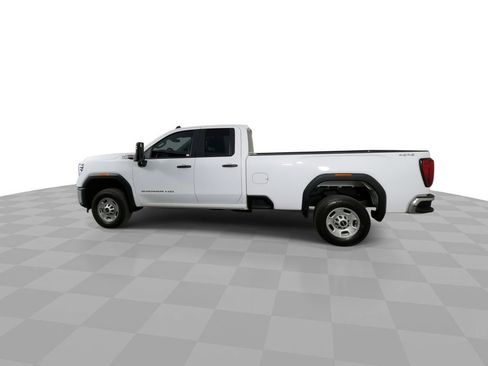 Used 2024 GMC Sierra 2500 Pro w/ Convenience Package image 5