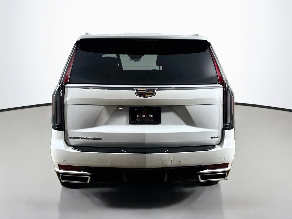 Used 2021 Cadillac Escalade ESV Premium Luxury AWD/4WD image 6