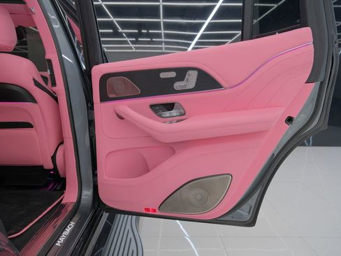 Used 2023 Mercedes-Benz Maybach GLS 600 4MATIC image 49