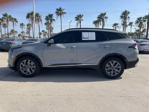 Used 2024 Kia Sportage SX FWD image 2