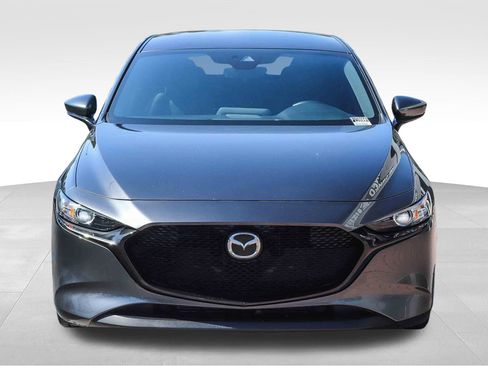 Used 2019 MAZDA MAZDA3 Hatchback FWD image 2