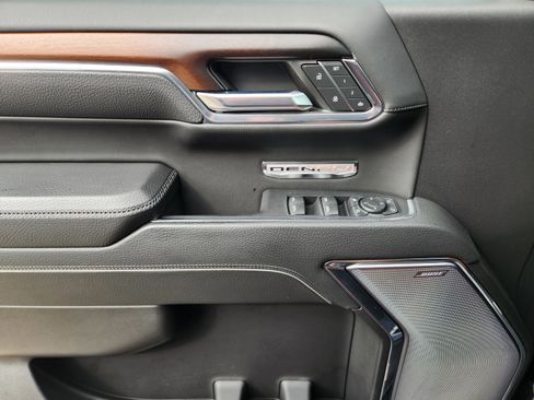 Used 2024 GMC Sierra 1500 Denali image 30