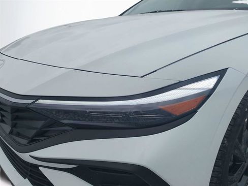 New 2026 Hyundai Elantra Sport image 10