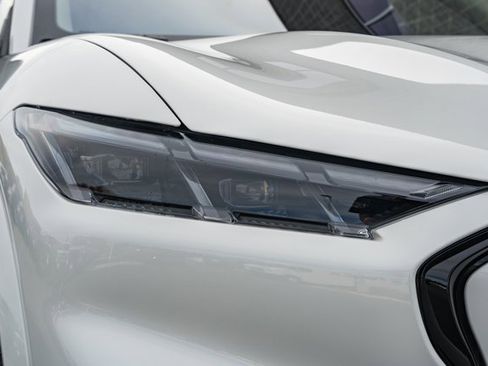 New 2025 Ford Mustang Mach-E Premium image 18