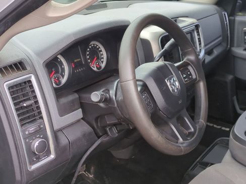 Used 2014 RAM 2500 SLT AWD/4WD image 10