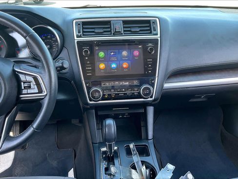 Used 2019 Subaru Outback 2.5i Limited w/ Popular Package #2 image 7