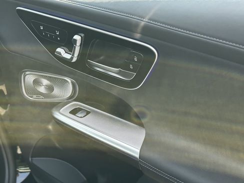 Certified 2025 Mercedes-Benz GLC 350e 4MATIC image 17