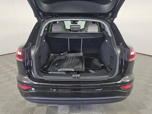 Used 2025 Audi Q6 e-tron Premium Plus w/ Premium Plus AWD/4WD image 6
