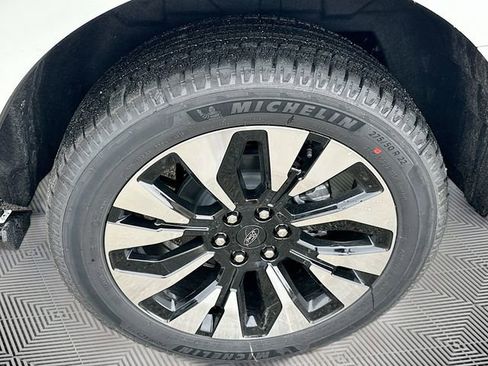 New 2025 Ford Expedition Platinum w/ Driver's Package image 20