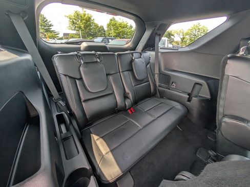 Certified 2020 Ford Explorer ST AWD/4WD image 12