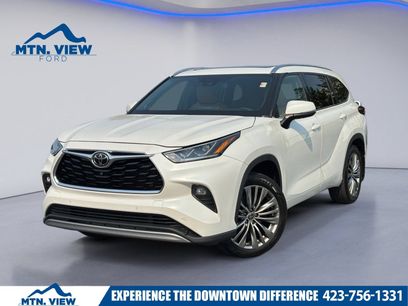 Used 2021 Toyota Highlander Platinum