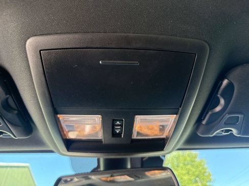 Used 2023 Dodge Challenger SXT AWD/4WD image 23