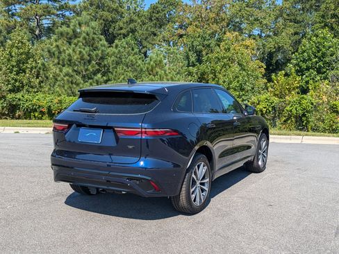 New 2026 Jaguar F-PACE R-Dynamic S image 5