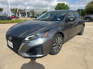 Used 2024 Nissan Altima 2.5 SV video 1