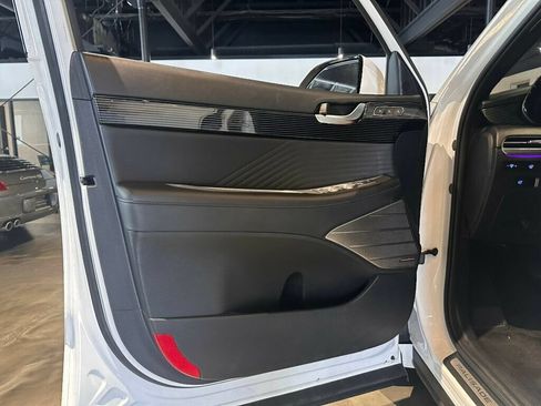 Used 2024 Hyundai Palisade Calligraphy AWD/4WD image 8