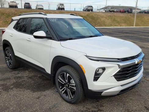 New 2026 Chevrolet TrailBlazer LT w/ Convenience Package image 16