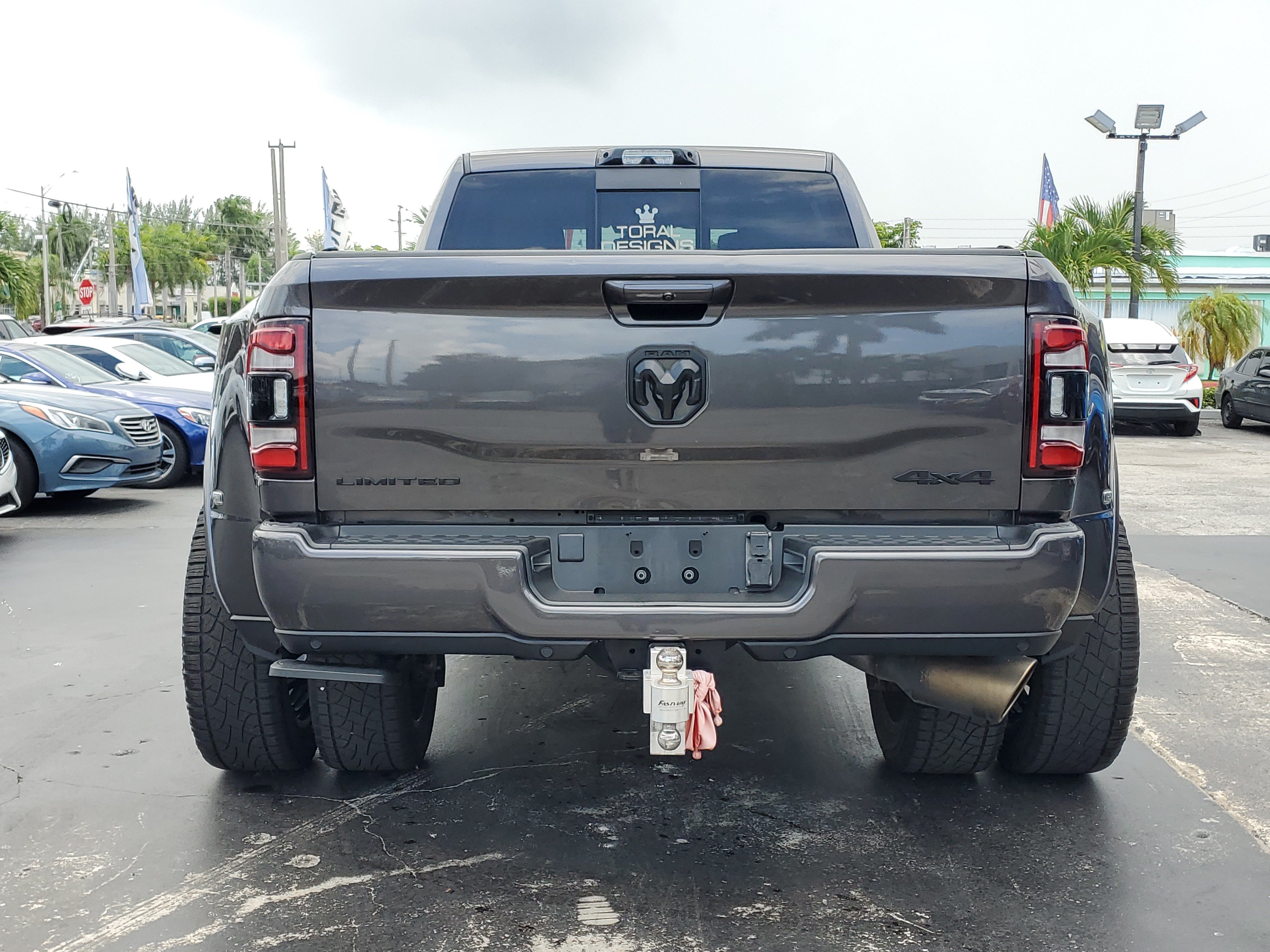 Used 2022 RAM 3500 Limited w/ Max Tow Package AWD/4WD image 7