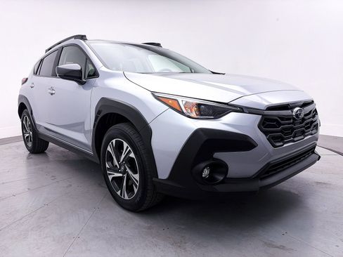 Used 2024 Subaru Crosstrek 2.0i Premium image 10
