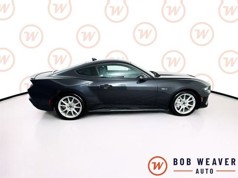 Used 2024 Ford Mustang GT Premium image 8