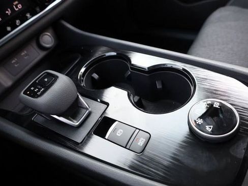 New 2026 Nissan Rogue SV AWD/4WD image 15