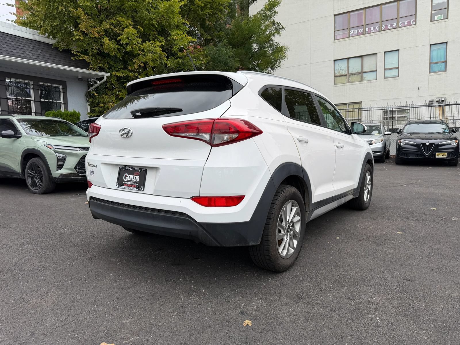 Used 2017 Hyundai Tucson SE w/ SE Popular Package 02 AWD/4WD image 6