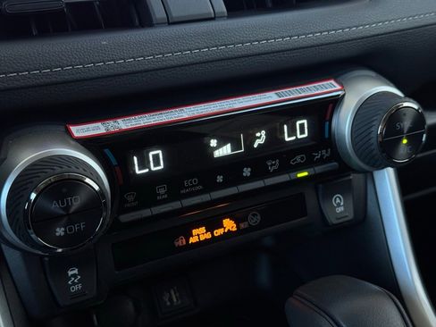 New 2025 Toyota RAV4 XLE image 28