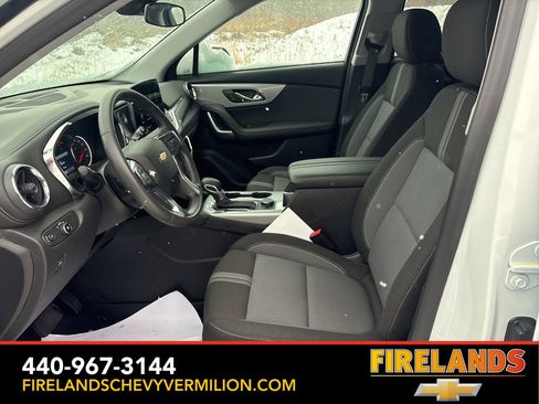 New 2025 Chevrolet Blazer LT w/ Midnight/Sport Edition image 11