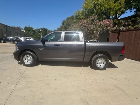 Used 2018 RAM 1500 Tradesman w/ Popular Equipment Group RWD image 4