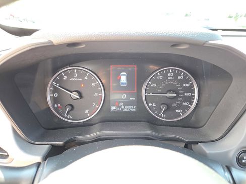 Used 2024 Subaru Crosstrek 2.5i Limited image 21