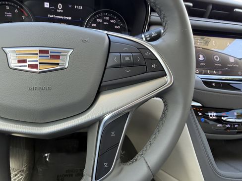 Certified 2023 Cadillac XT5 Premium Luxury w/ Technology Package image 29