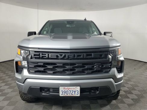 Used 2024 Chevrolet Silverado 1500 Custom w/ Rally Edition AWD/4WD image 9
