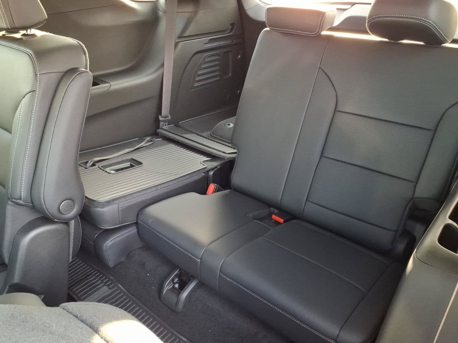 New 2027 Chevrolet Traverse LT AWD/4WD image 10