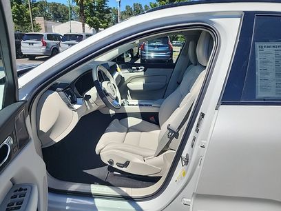 New 2026 Volvo XC60 B5 Ultra w/ Protection Package Premier