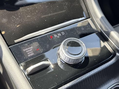 New 2025 Jeep Grand Cherokee Limited w/ Black Appearance Package image 28