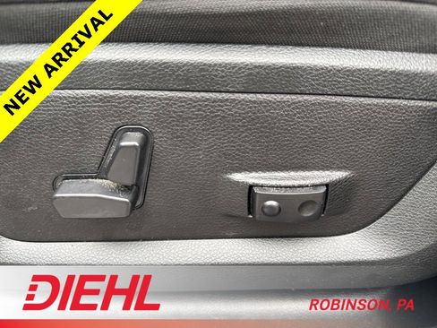 Used 2024 RAM 2500 Big Horn image 21