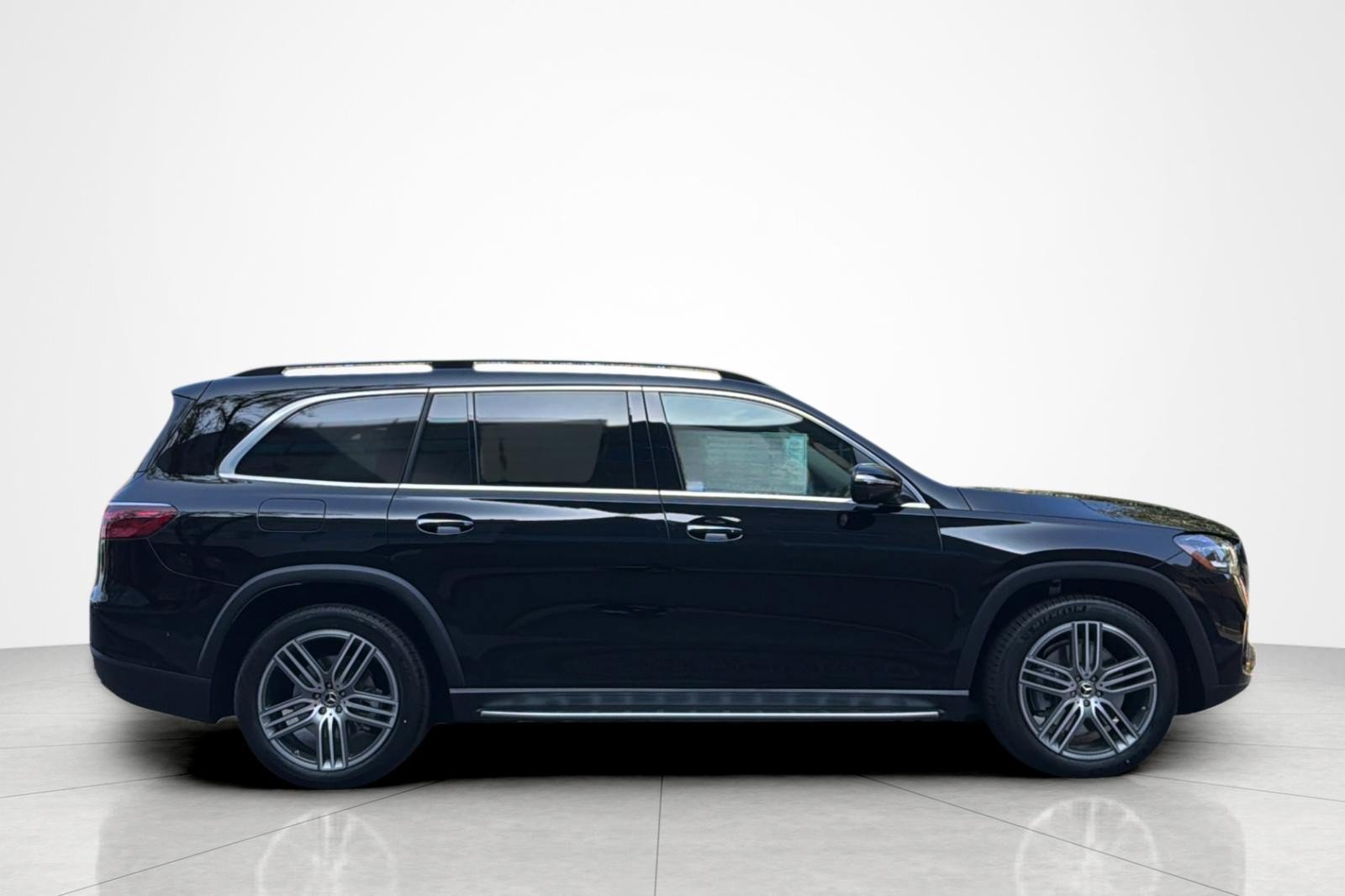 New 2026 Mercedes-Benz GLS 450 4MATIC image 6