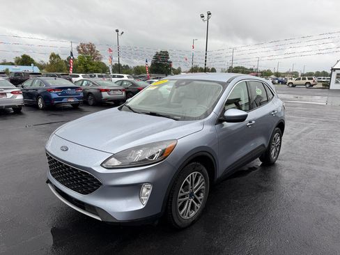 Used 2022 Ford Escape SEL w/ Technology Package image 9