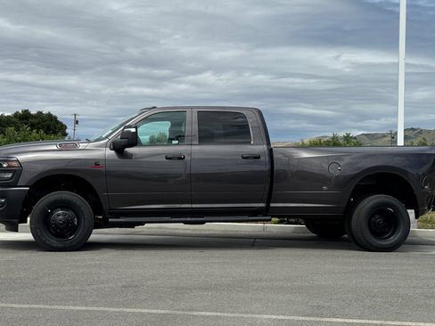New 2026 RAM 3500 Tradesman AWD/4WD image 7